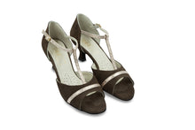 Load image into Gallery viewer, T Copper Sandal
